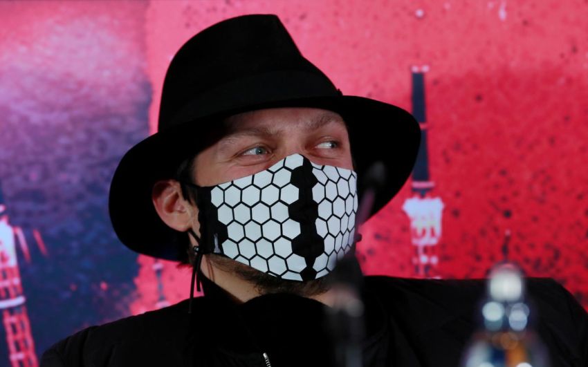 Александр Усик исправил журналиста, который исковеркал его фамилию: "Я не Юсик"