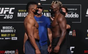 Видео боя Фабио Шеронт - Алонзо Менифилд UFC 260