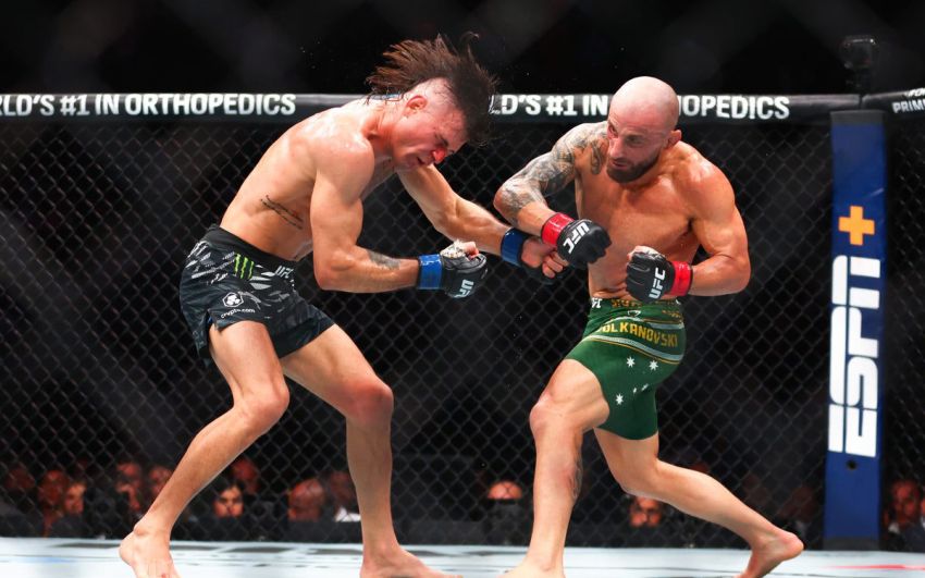 Видео боя Алекс Волкановски – Диего Лопес UFC 314