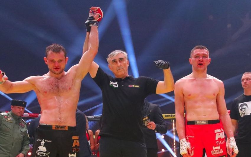 Видео боя Юрий Ермоленко – Кирилл Крюков AMC Fight Nights 110