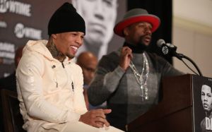 Тренер Джервонты Дэвиса: "Мы строим карьеру по шаблону Мейвезера"