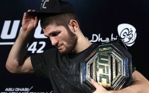 Хабиб Нурмагомедов: "В UFC очень хотят, чтобы я продолжил выступать"