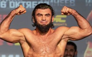 "Какая-то мразь берет мою фотку...": Вагаб Вагабов отрицает, что призывал к митингам в Дагестане