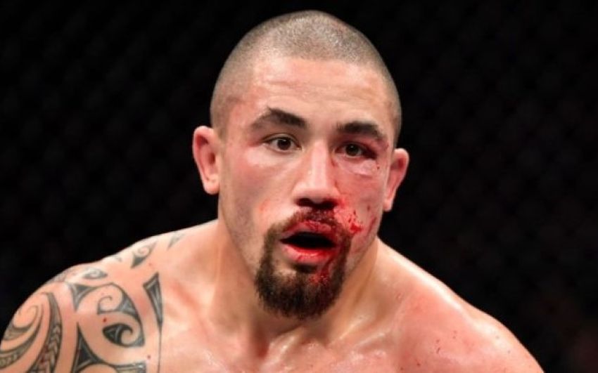 Роберт Уиттакер выбыл из поединка против Джареда Каннонье на UFC 248