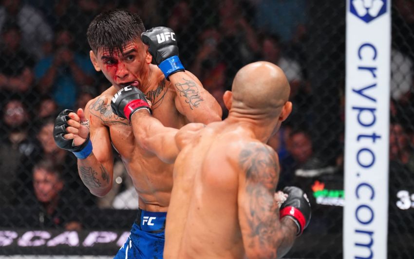 Жозе Альдо спорно уступил Марио Баутисте на UFC 307