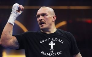 Александр Гвоздик ответил, может ли Усик вернуться в первый тяжелый вес
