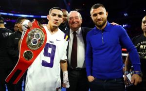 Теофимо Лопес не считает Василия Ломаченко чемпионом лёгкого веса