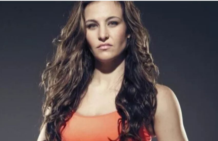 Миша Тейт раскритиковала судейство на турнире UFC 222