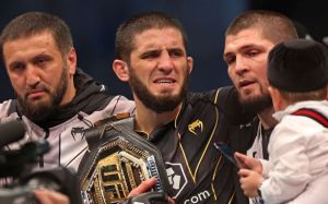 Салихов видит Махачева чемпионом UFC в полусреднем весе
