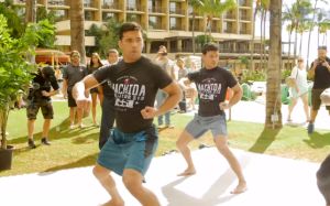 Открытые тренировки главных участников Bellator 213: Макфарлейн - Летурно