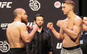  Видео боя Дэниел Хукер - Джим Миллер UFC Fight Night 128