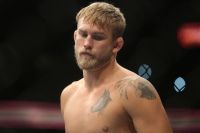 Александр Густаффсон готов встретиться с Джоном Джонсом по правилам бокса 