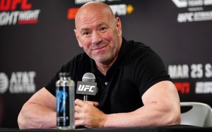 Дана Уайт прокомментировал слияние PFL и Bellator: "Одна всратая лига купила другую"