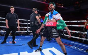 Шахрам Гиясов получил возможность побороться за титул WBA, победив Пабло Сезара Кано