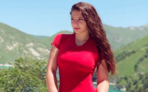 Лиана Джоджуа: "В бою с Махачевым Хукер может очень сильно удивить в стойке"
