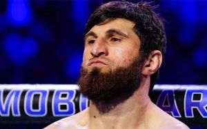 Магомед Анкалаев вызвал на бой Халила Рунтри