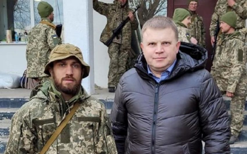 Оскар Де Ла Хойя восхитился братьями Кличко, Усиком и Ломаченко: "Они готовы рискнуть жизнью ради своей страны"