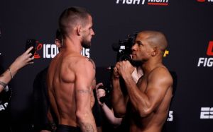 Видео боя Тони Грейвли - Нейт Манесс UFC Fight Night 192