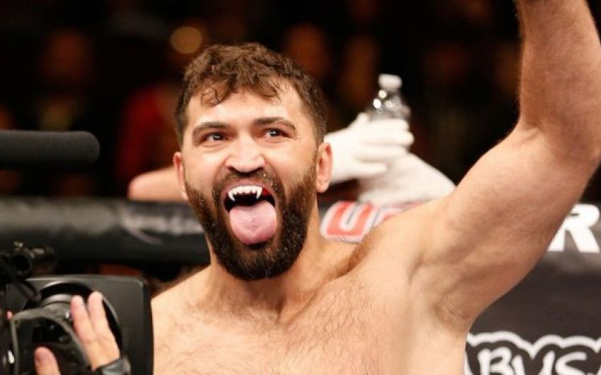 Андрей Орловский победил Бэна Ротвелла на UFC on ESPN 4