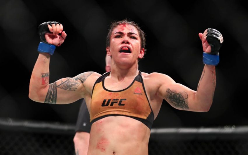 UFC 228: Джессика Андраде нокаутировала Каролину Ковалькевич