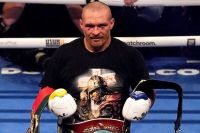 Александр Усик о прибытии пояса WBA в Украину: «Единственный наш брат где-то ходит. Цыгане его захватили, но мы его вызволим»