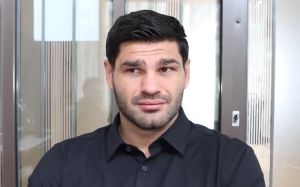 Филип Хргович поделился планами после боя с Дюбуа: "Я приеду на "Уэмбли" и размажу Джошуа"