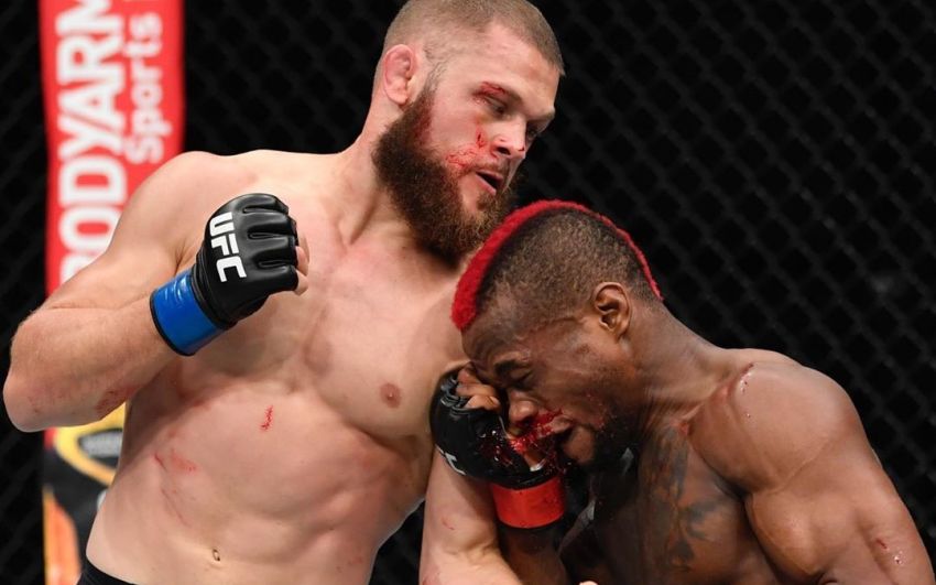 Рафаэль Физиев одолел Марка Диакеси в ярком поединке на UFC on ESPN+ 30