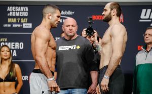 Видео боя Сапарбек Сафаров - Родольфо Виейра UFC 248