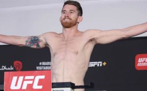 Результаты взвешивания турнира UFC on ESPN+ 37: Марлон Мораес - Кори Сандхаген
