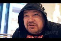 Тарасов предлагал деньги за поражение / Дацик наехал на Артема перед боем