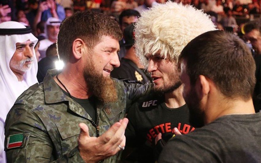 Кадыров пообещал Нурмагомедову любые деньги за поединок с бойцом из "Ахмата". В комментариях Чимаев заявил, что готов порвать Хабиба