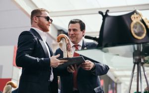 Сауль Альварес станет чемпионом WBC с особым статусом