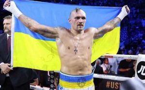 Луис и Тайсон: Усик назвал двух легенд прошлого, с которыми хотел бы побоксировать