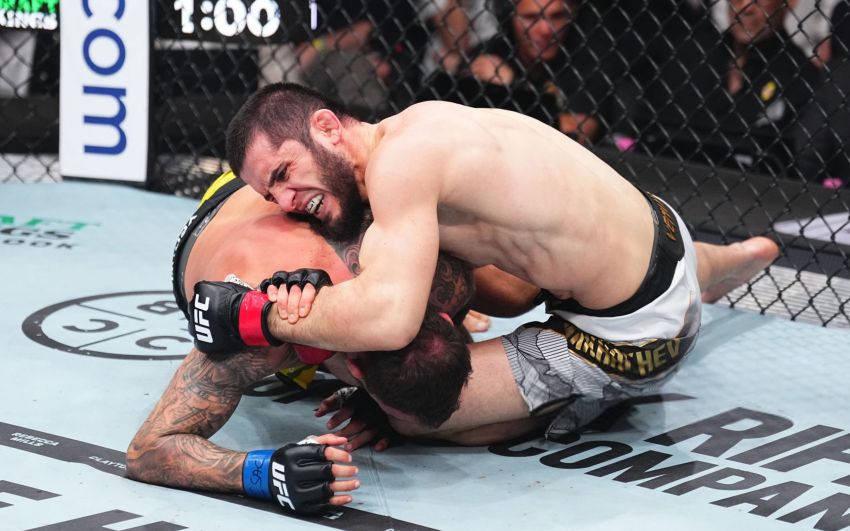 Ислам Махачев быстро разобрался с Ренато Мойкано на UFC 311