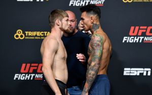 Видео боя Андре Фили - Брайс Митчелл UFC on ESPN+ 39