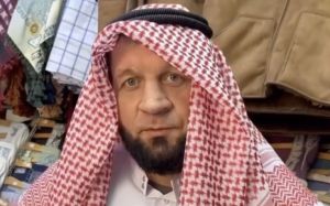 Тренер Магомедалиев уверен, что Емельяненко принял ислам