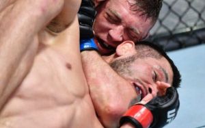 Махмуд Мурадов прокомментировал досрочное поражение в бою с Миршертом на UFC on ESPN 30