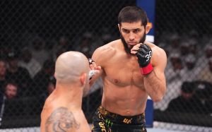 Видео боя Ислам Махачев – Александр Волкановски 2 UFC 294