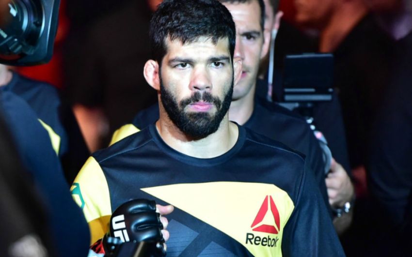 Рафаэль Ассунсао не выступит на UFC on ESPN 8, планирует дождаться восстановления Гарбрандта