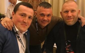 Денис Лебедев рассказал, почему Харитонов примирился с Яндиевым: "Подошли, попросили люди, и он не смог им отказать"