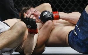 Чес Скелли обжалует спорное поражение от Бобби Моффета, но только если UFC не отнимут у того бонус