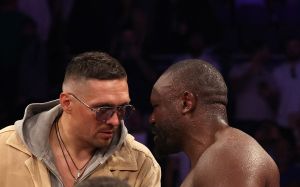Дерек Чисора поделился, что ему говорил Александр Усик во время боя с Джо Джойсом