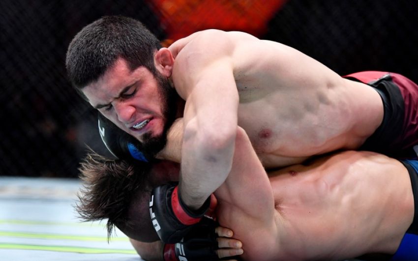 Майкл Чендлер извинился перед фанатами за выступление Ислама Махачева на UFC 259