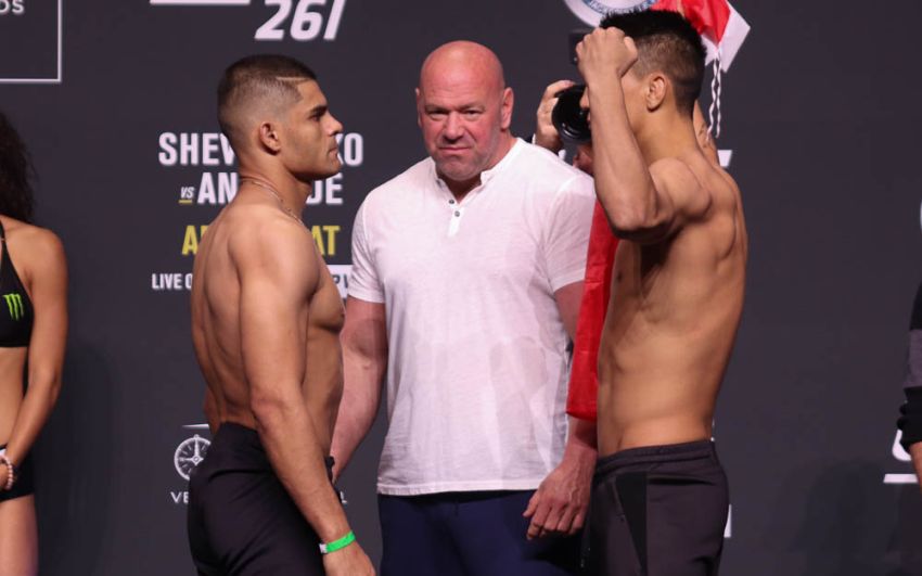 Видео боя Казула Варгас - Ронг Жу UFC 261