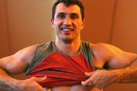 Джеймс Али Башир: на месте Деонтея Уайлдера я бы не стал отрицать, то что было на спаррингах с Владимиром Кличко