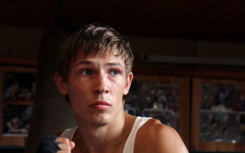 Украинец Скороход победил американца Ленку и завоевал пояс WBA/NABA