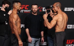 Видео боя Жозе Альдо - Роб Фонт UFC on ESPN 31