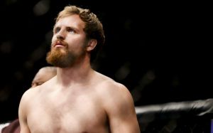 Гуннар Нельсон заставил сдаться Алекса Оливейру на UFC 231