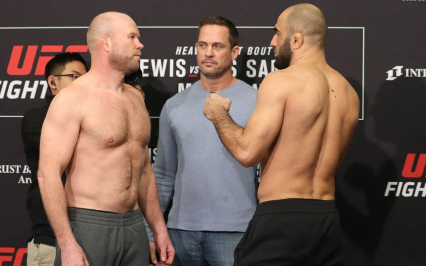 Видео боя Тим Ботч - Омари Ахмедов UFC Fight Night 146