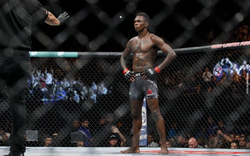 Исраэль Адесанья предлагает UFC лишить титула Роберта Уиттакера
